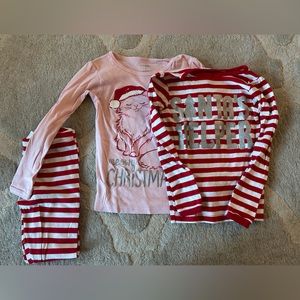 Reserved- Carter’s- 5 Piece Set of Girls’ Pajamas *Christmas Included!* - Size 6